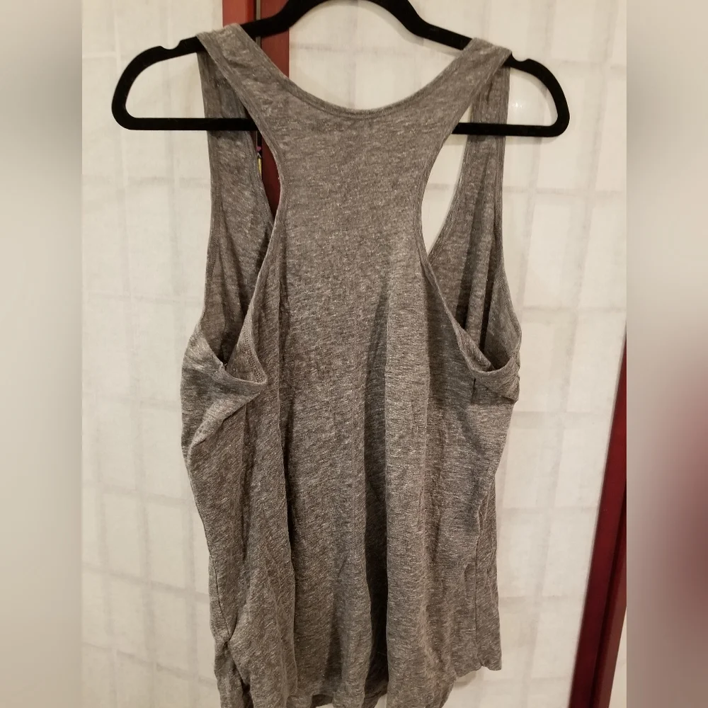 Old Navy Active semi-fitted soft racerback tank. Gray/Green. Size XXL - Picture 3 of 4